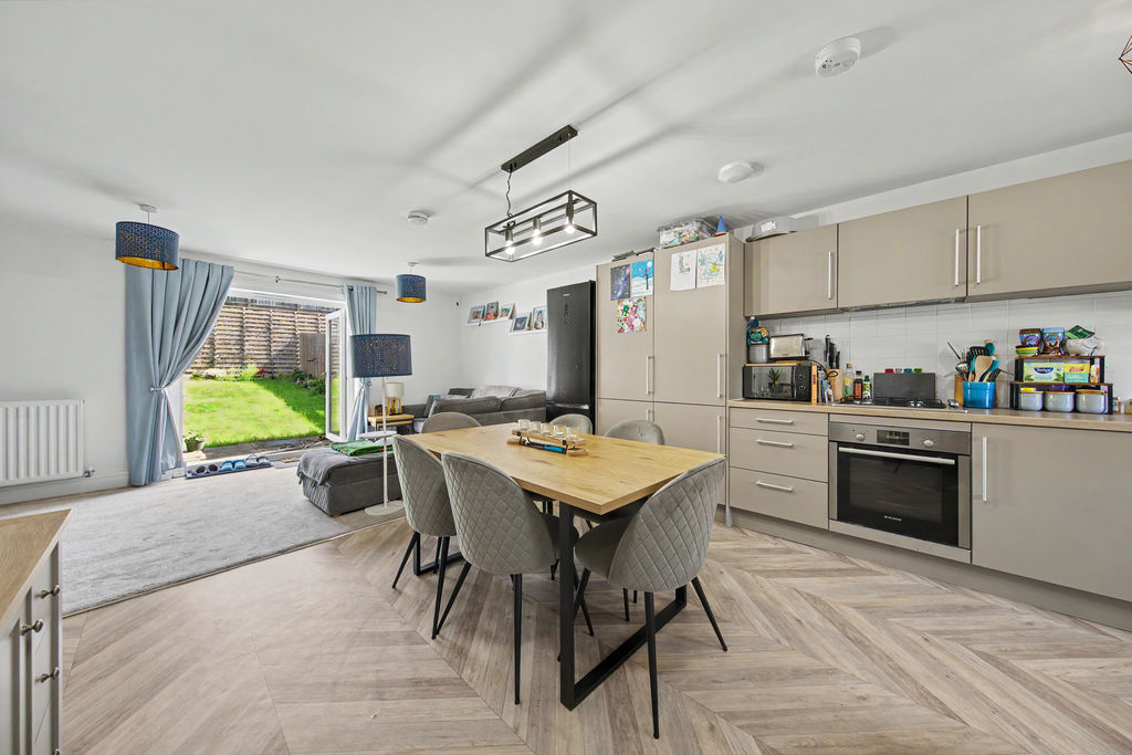 Magpie Way Newbold